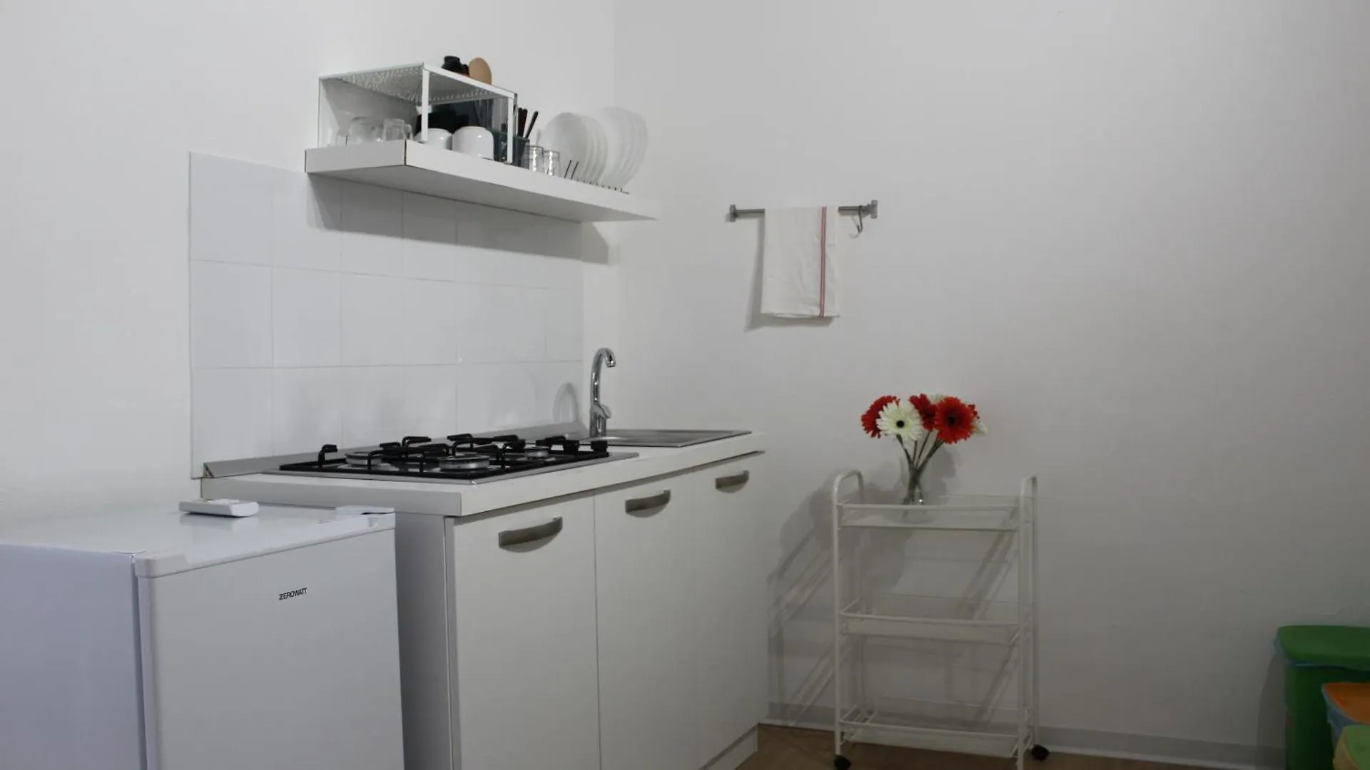 Terrasini 2000 Home Holidays